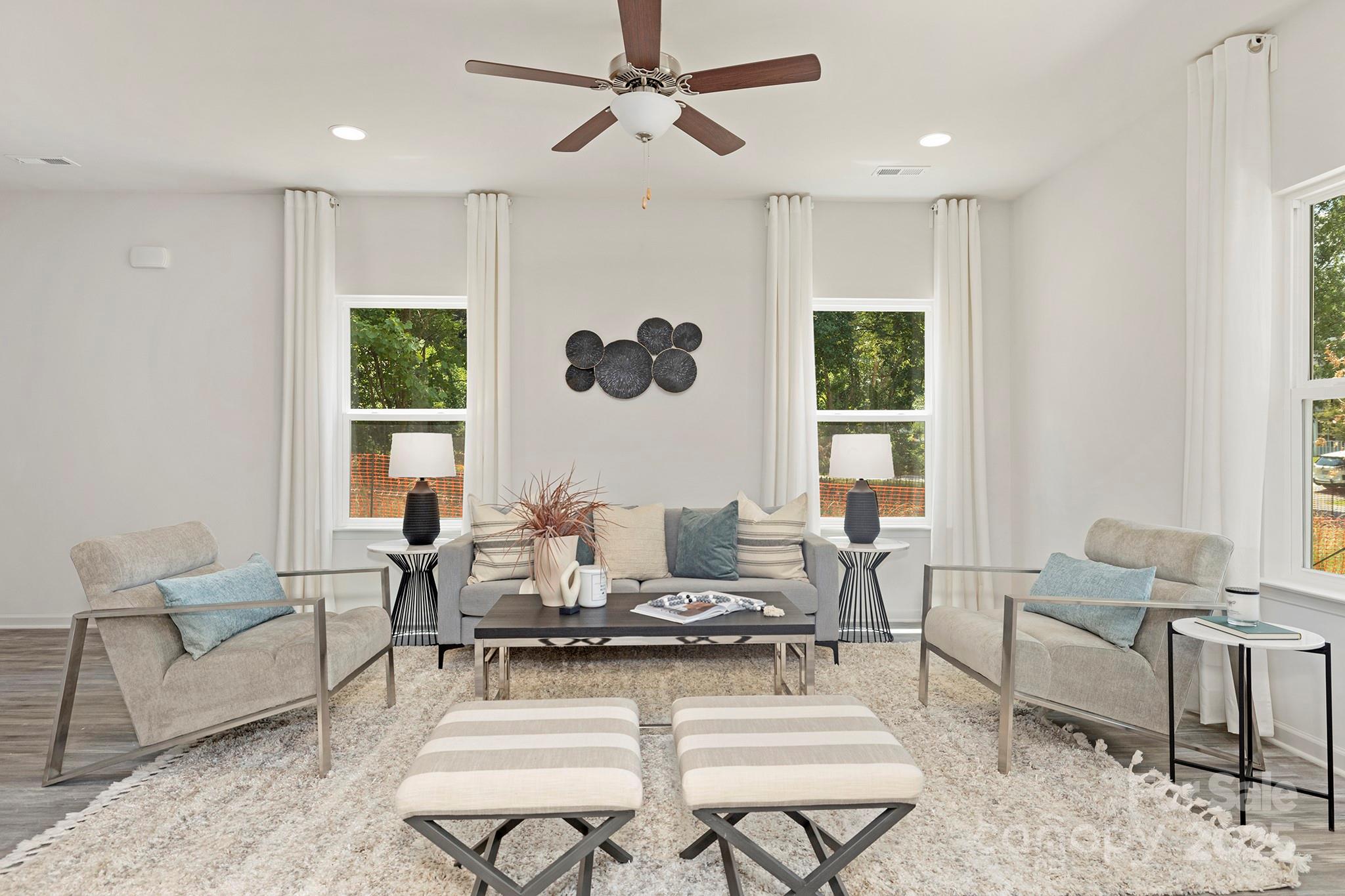 5501 Anderson Road Charlotte, NC 28269 - Photo 3 of 19 Gallery Image 3