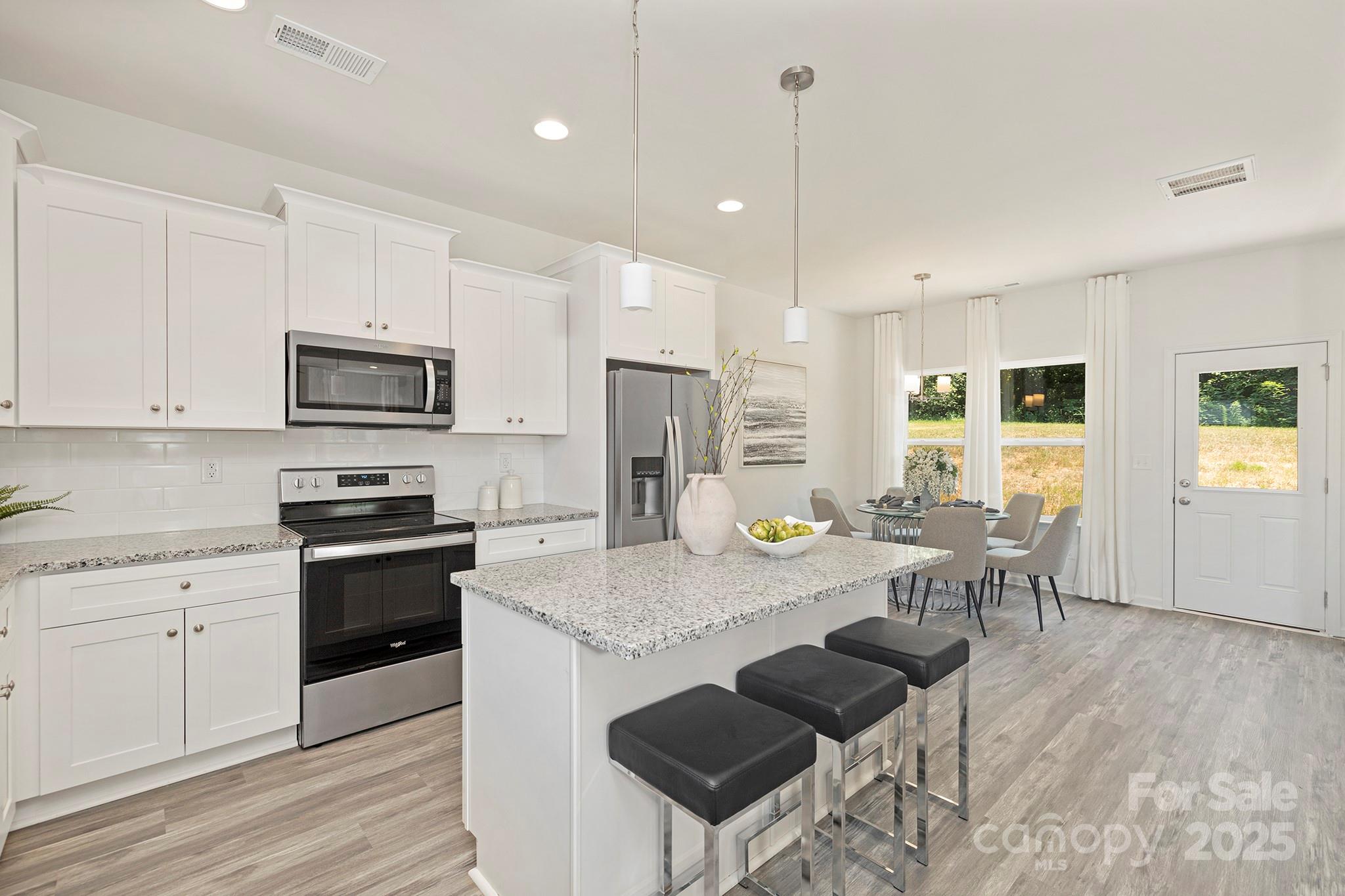 5501 Anderson Road Charlotte, NC 28269 - Photo 6 of 19 Gallery Image 6