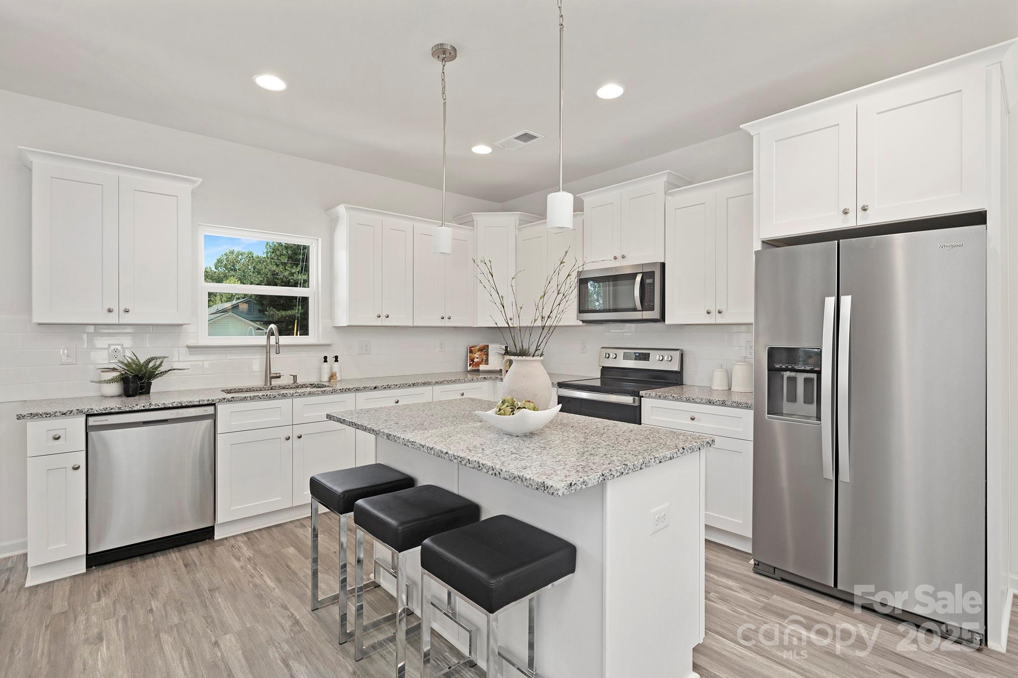 5501 Anderson Road Charlotte, NC 28269 - Photo 7 of 19 Gallery Image 7
