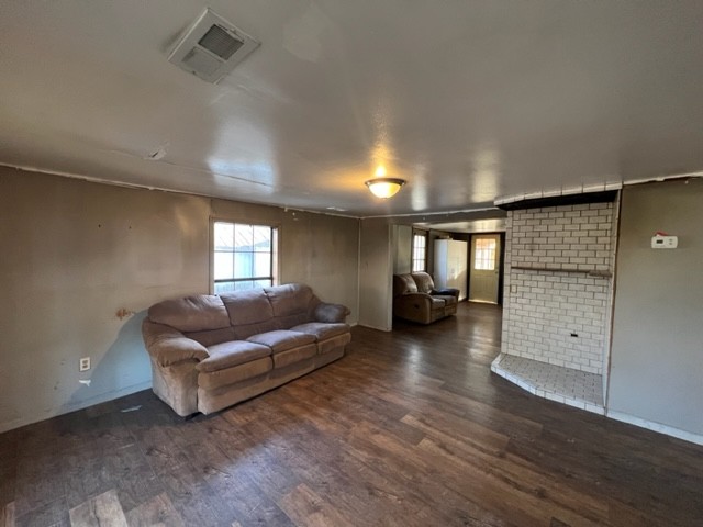 688 Spur Road Decherd, TN 37324 - Photo 6 of 15 a living room with furniture and a window