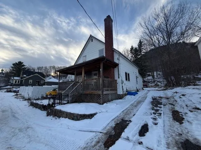 $72,900 | 617 4th Avenue, Berlin, NH 03570