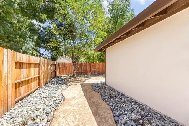 $750,000 | 801 California Street, Woodland, CA 95695