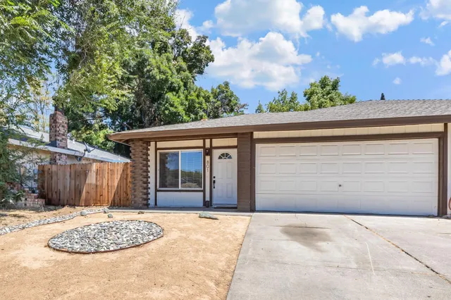 $750,000 | 801 California Street, Woodland, CA 95695