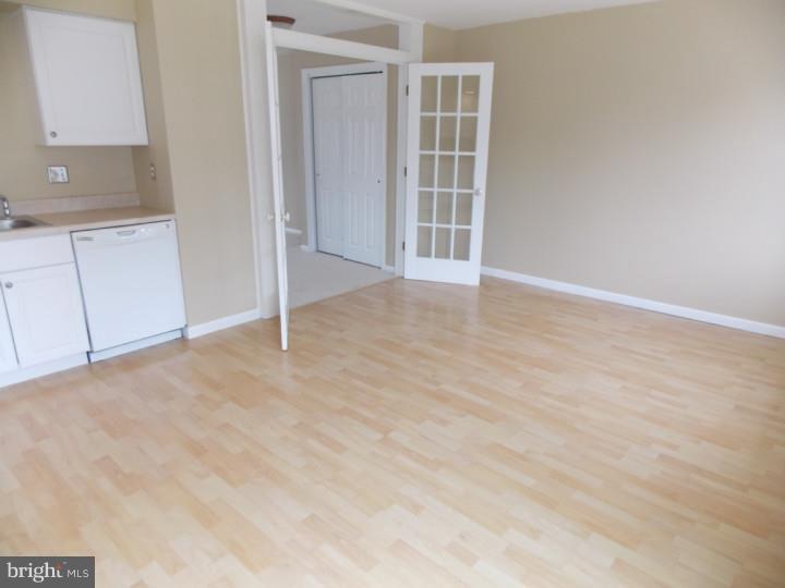 11020 Calera Road Philadelphia, PA 19154 - Photo 5 of 16 Breakfast Room