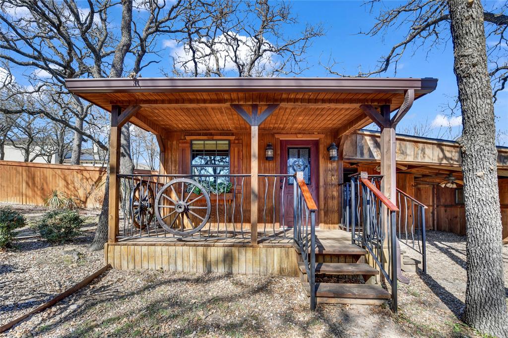 116 McClintock Court Weatherford, TX 76088 - Photo 34 of 38 Bunk house.