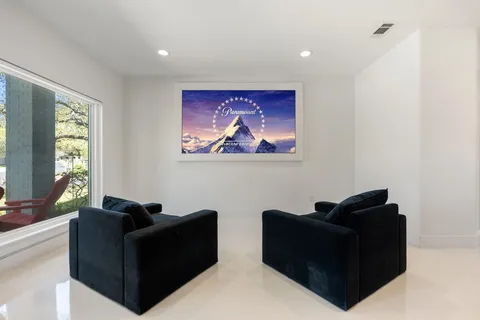 $890,000 | 10408 Loring Drive, Austin, TX 78750