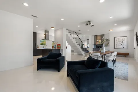 $859,900 | 10408 Loring Drive, Austin, TX 78750