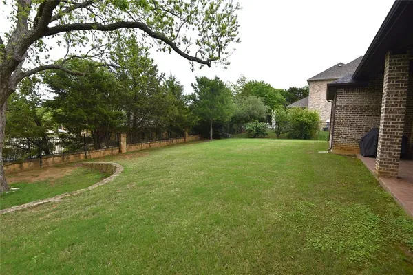 $9,500 | 200 Montrose Lane, Southlake, TX 76092