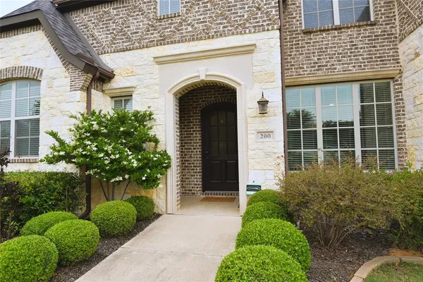 $9,500 | 200 Montrose Lane, Southlake, TX 76092