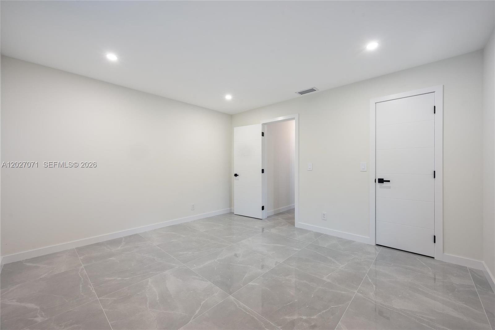 4024 Monroe Street Hollywood, FL 33021 - Photo 20 of 27
