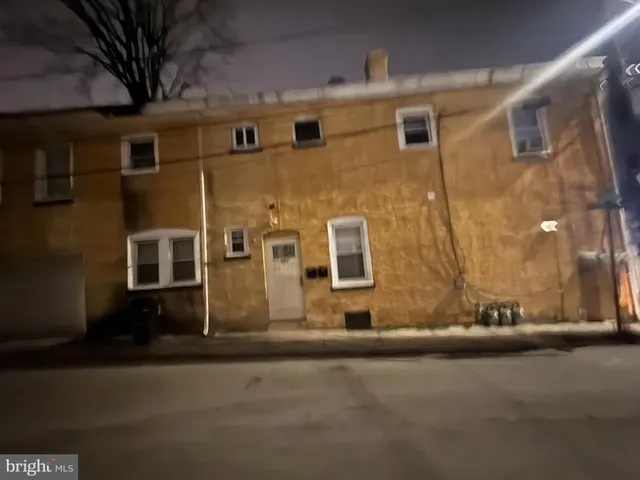 $1,000 | 410 Barbadoes Street, Unit C, Norristown, PA 19401