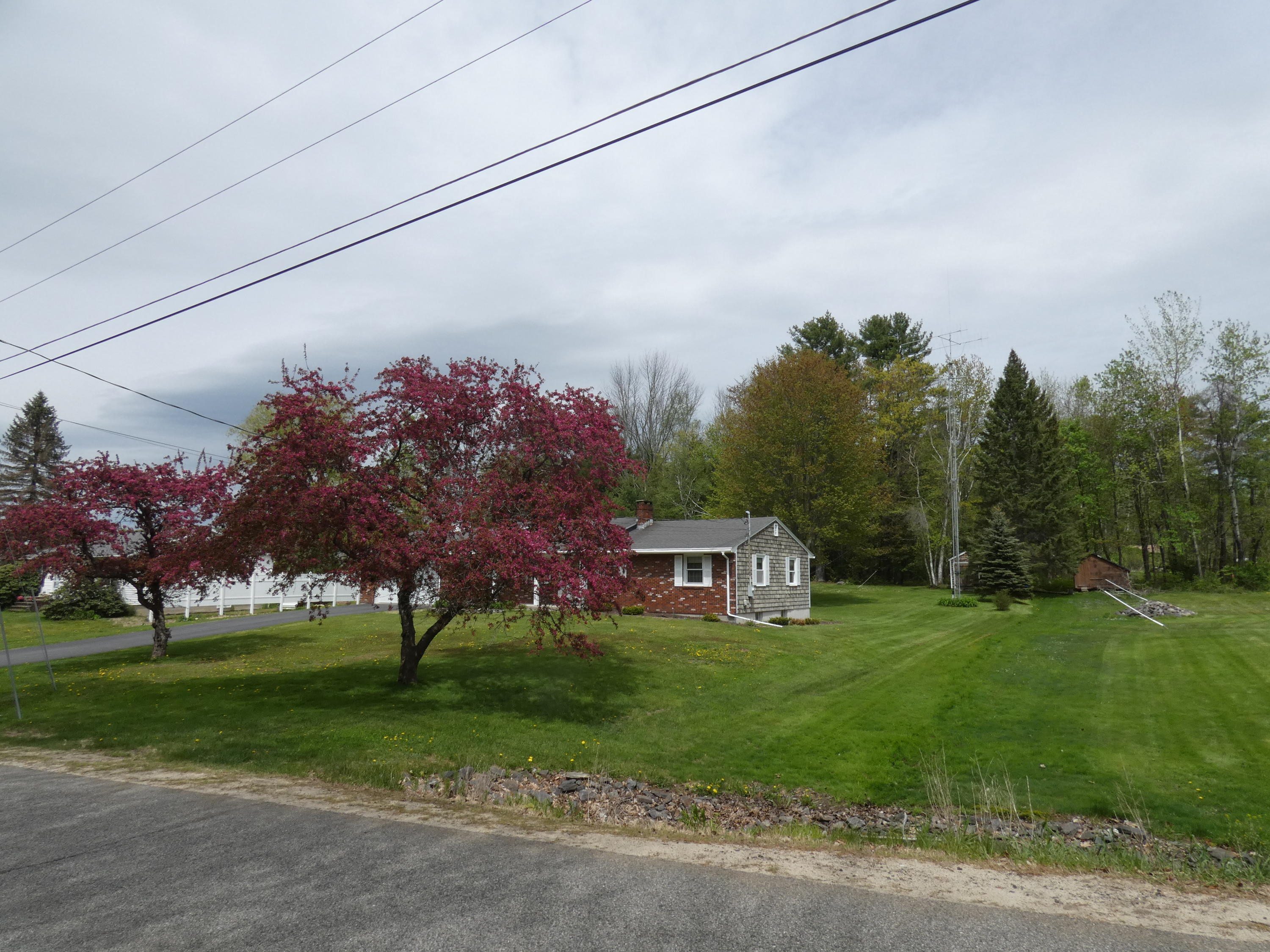 69 Cressey Road Gorham, ME 04038 - Photo 33 of 38 Right Side Yard