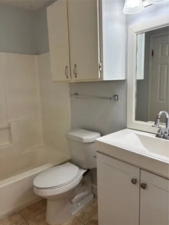 $1,350 | 1210 Southport Drive, Unit B, Austin, TX 78704
