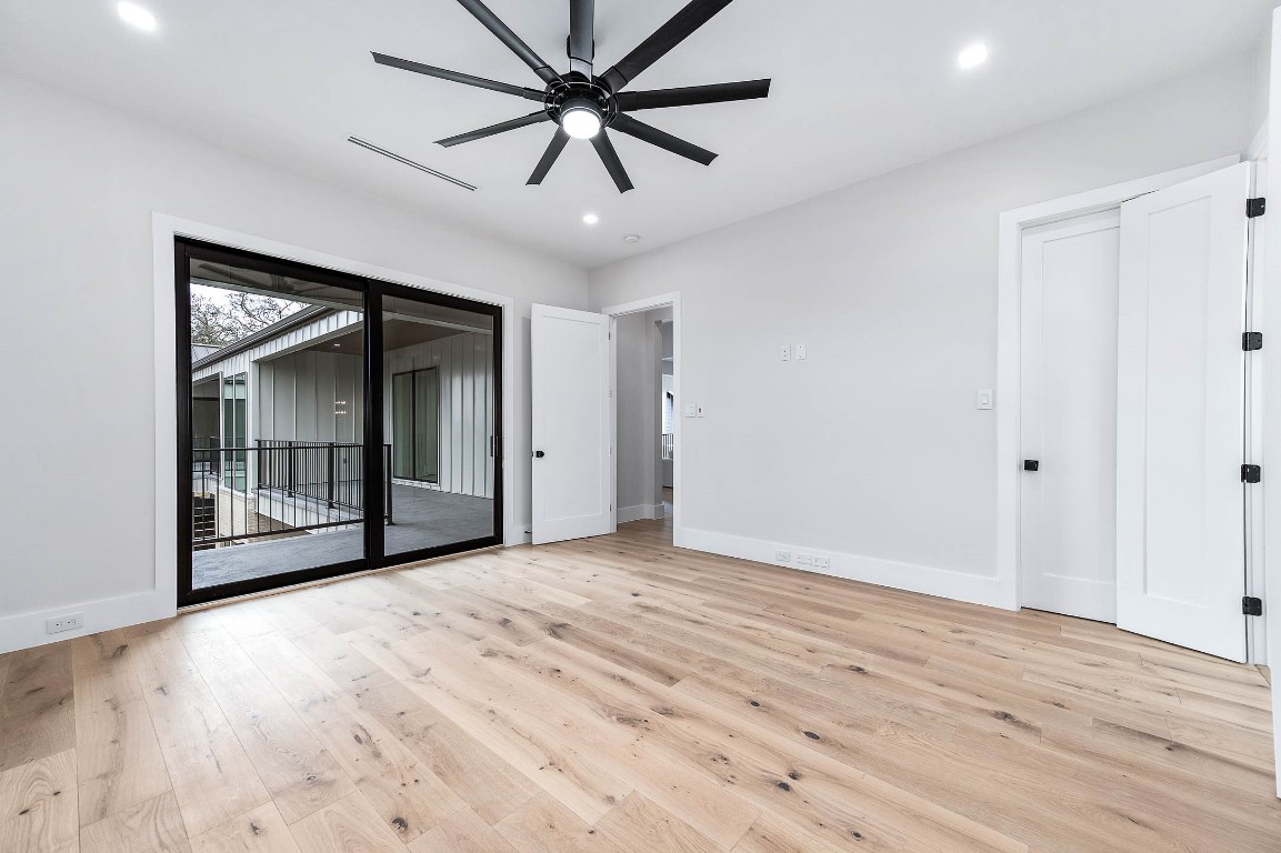 408 West 30th Street Houston, TX 77018 - Photo 24 of 44