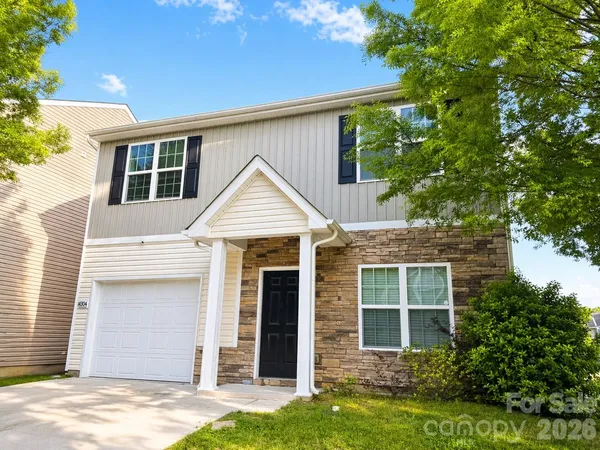 $325,000 | 14304 Evening Flight Lane, Charlotte, NC 28262