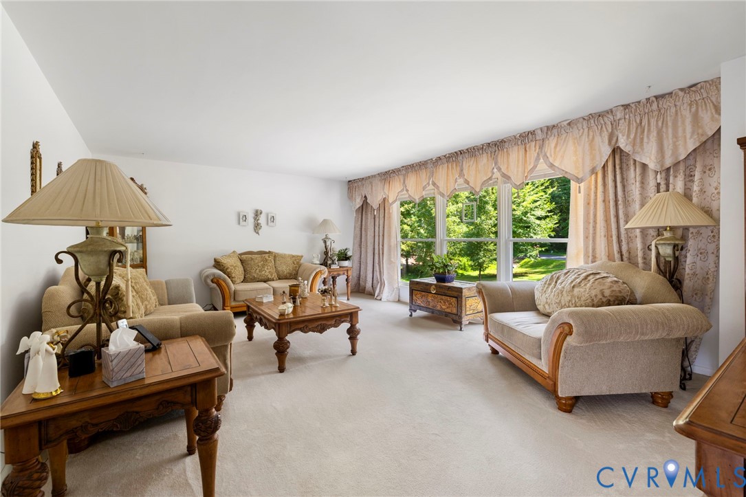 4512 Forrestal Road Chester, VA 23831 - Photo 6 of 47