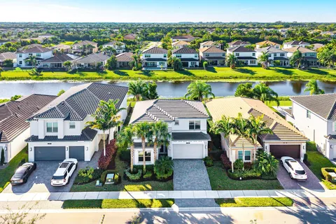$1,299,900 | 9734 Salty Bay Drive, Delray Beach, FL 33446