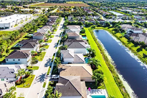 $1,299,900 | 9734 Salty Bay Drive, Delray Beach, FL 33446