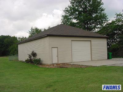 12830 Schwartz Road Grabill, IN 46741 - Photo 3 of 12 Gallery Image 3