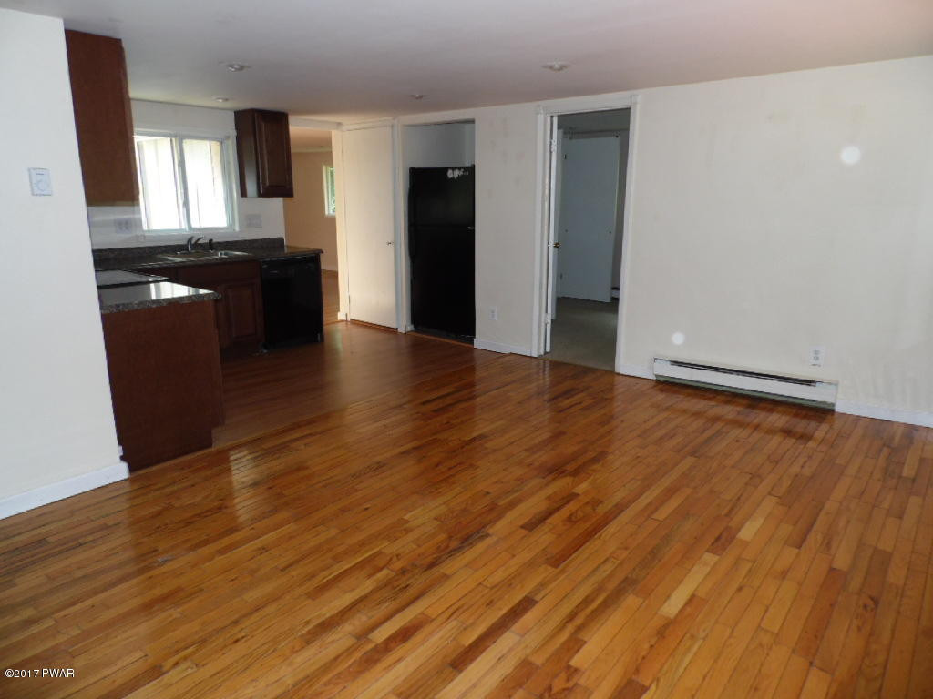 138 Heather Hill Road Dingmans Ferry, PA 18328 - Photo 2 of 21