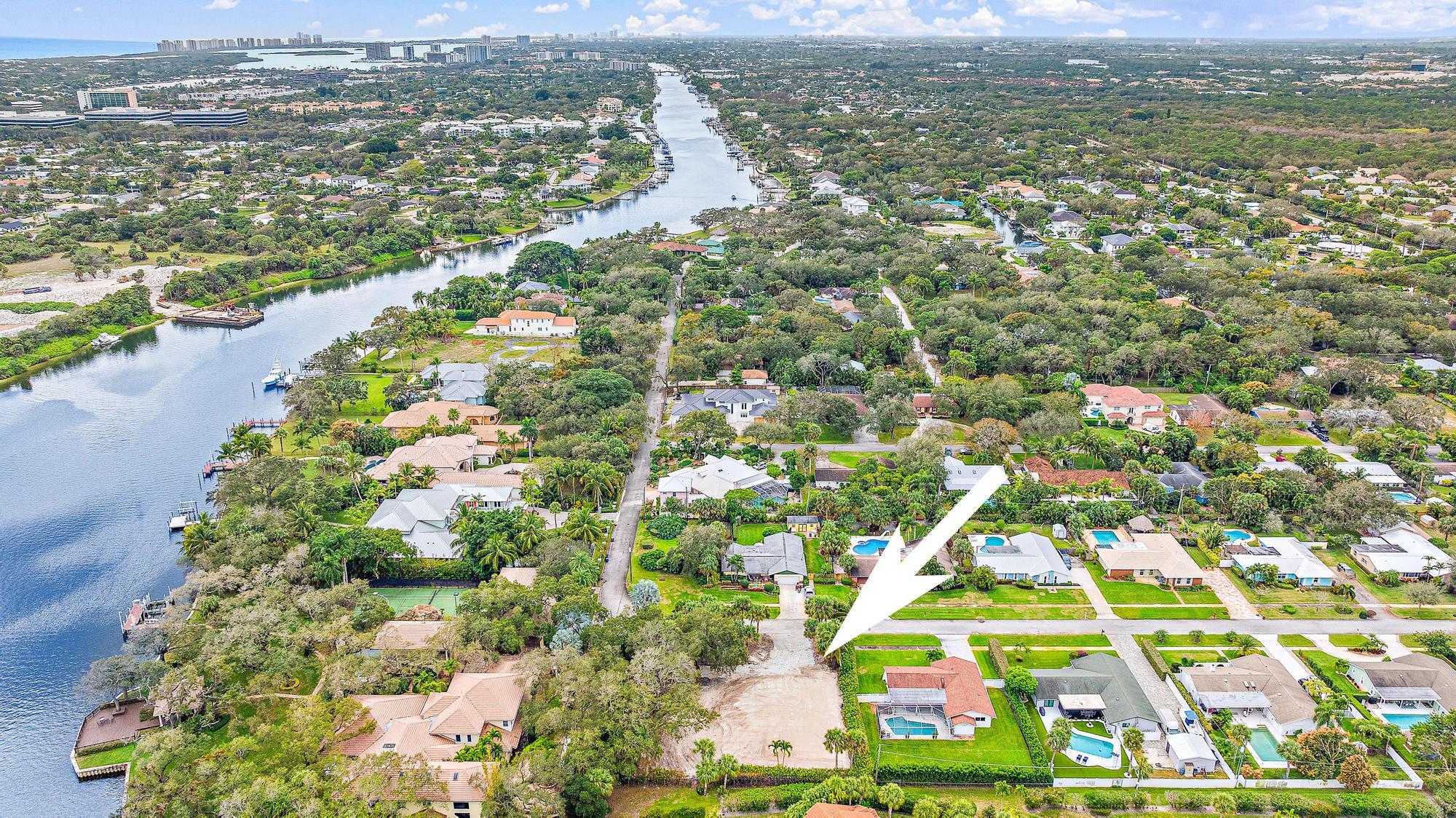 2267 Windsor Road Palm Beach Gardens, FL 33410 - Photo 10 of 17 a view of a city with an ocean