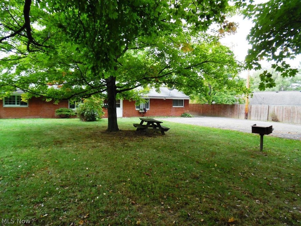 1379 Barlow Road, Unit 3 Hudson, OH 44236 - Photo 20 of 35