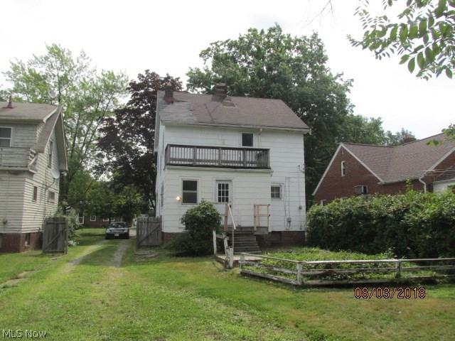 964 Rushleigh Road Cleveland Heights, OH 44121 - Photo 3 of 12