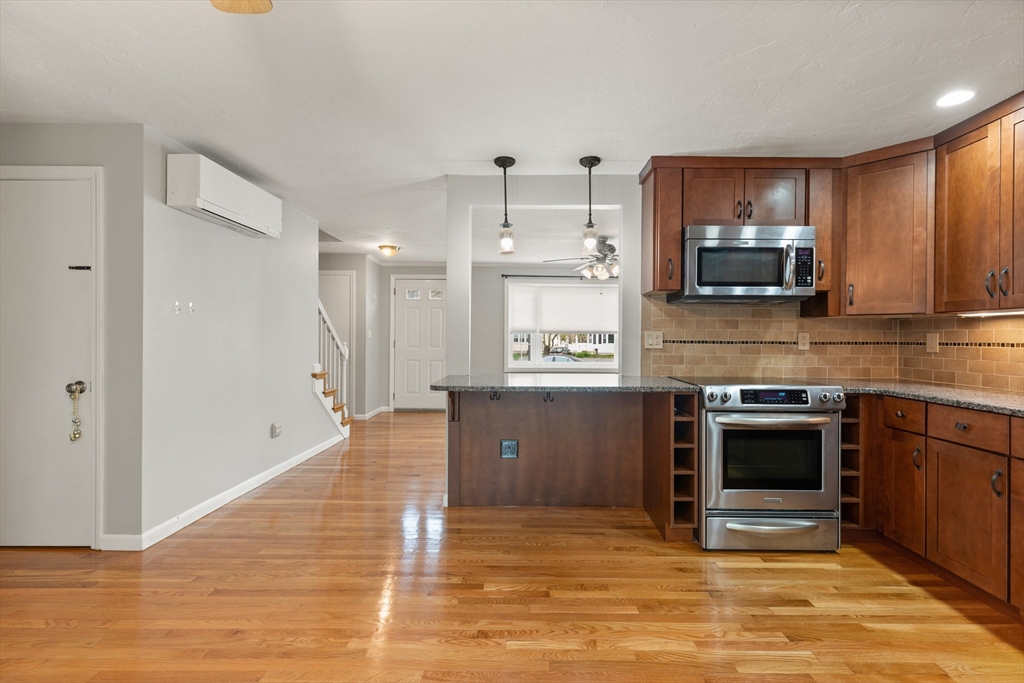23 Cedar Square, Unit 23 Millis, MA 02054 - Photo 14 of 34