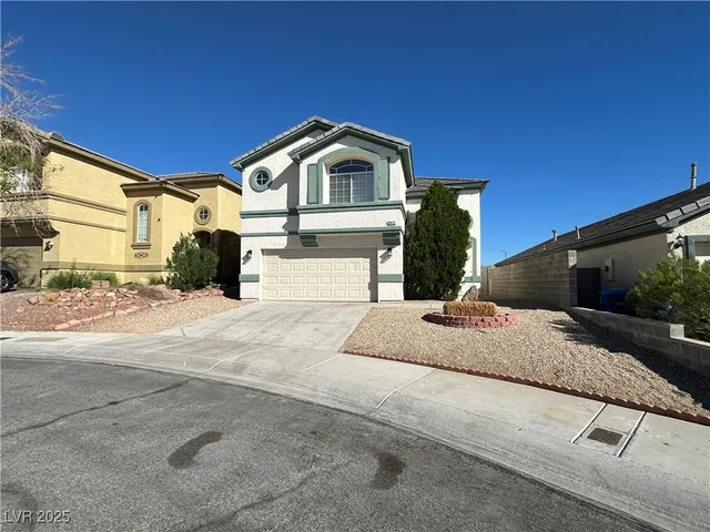 $2,190 | 9416 Moon Splash Court, Las Vegas, NV 89129
