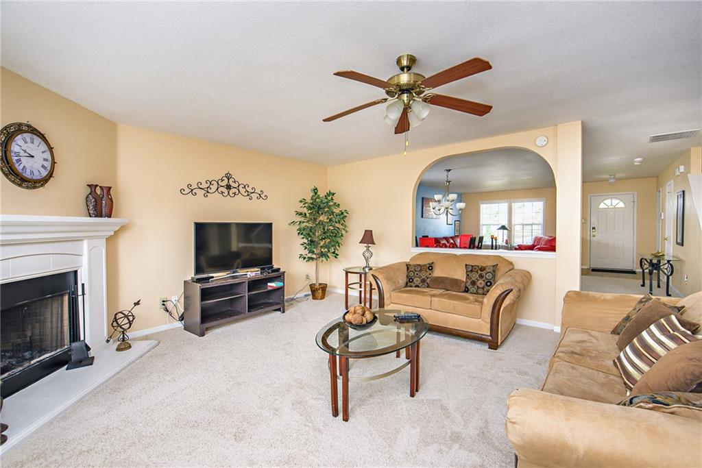 10237 Haag Road Brownsburg, IN 46112 - Photo 11 of 36 Gallery Image 11