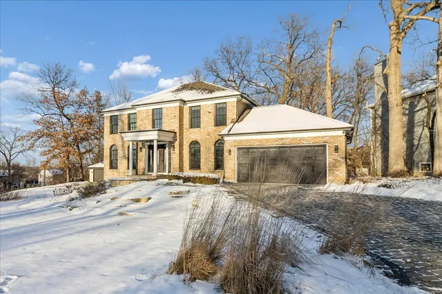 $519,000 | 836 Bonnie Brae Lane, Bolingbrook, IL 60440
