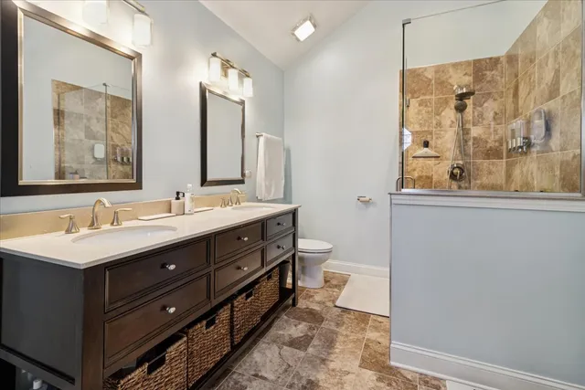 $519,000 | 836 Bonnie Brae Lane, Bolingbrook, IL 60440