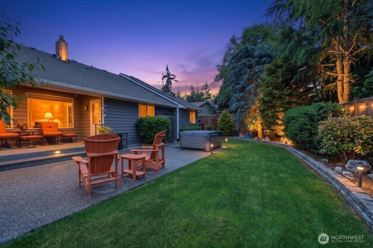 1123 Southwest Kalama Loop Oak Harbor, WA 98277 - Photo 24 of 34