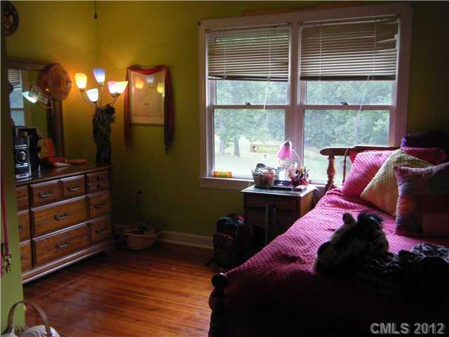 6921 Parker Farm Road Cherryville, NC 28021 - Photo 7 of 16 Gallery Image 7