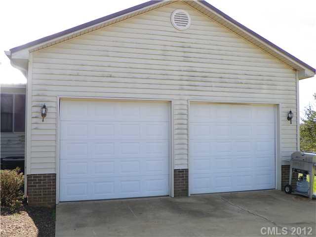 6921 Parker Farm Road Cherryville, NC 28021 - Photo 9 of 16 Gallery Image 9