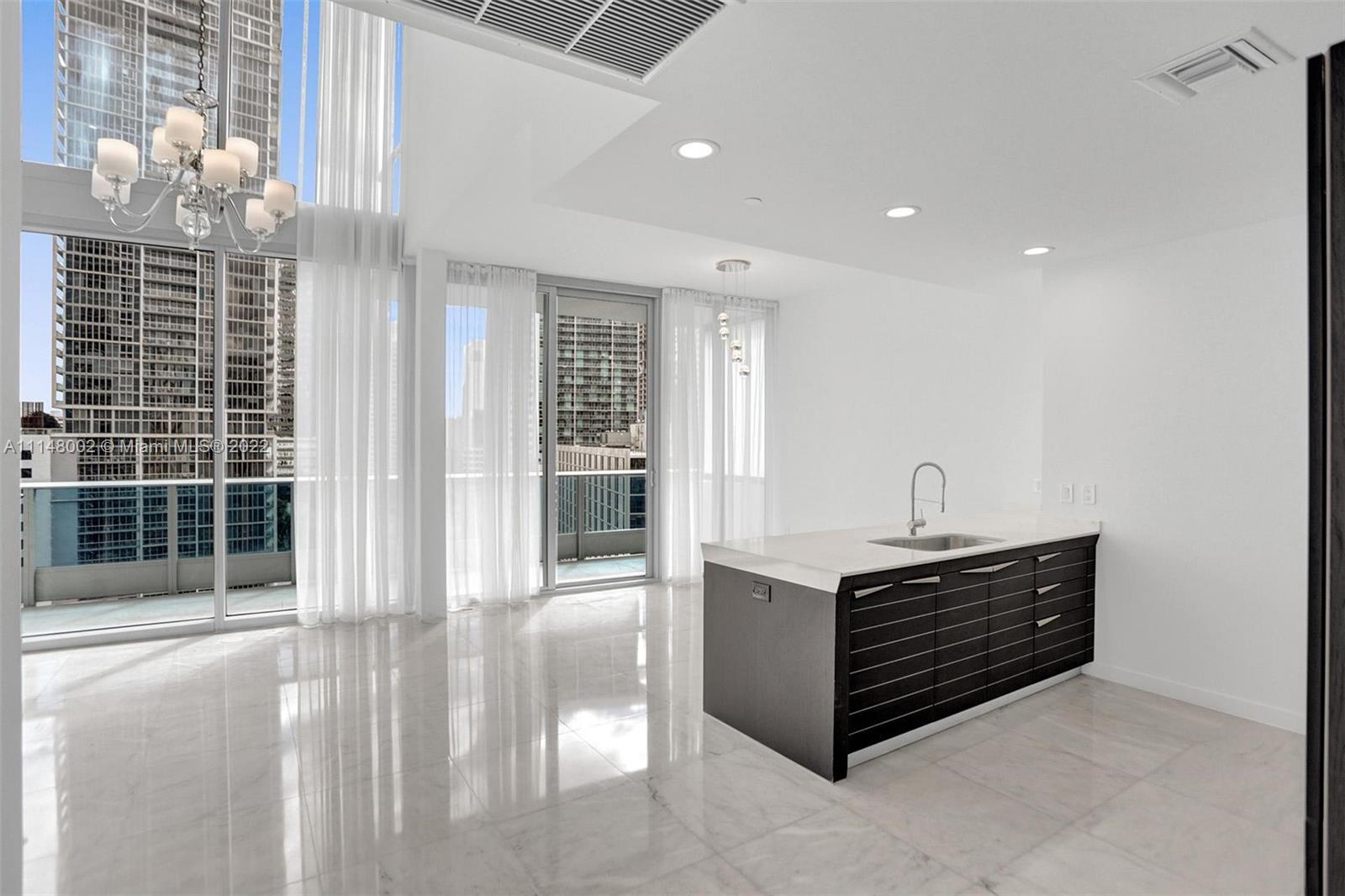 200 Biscayne Blvd Way, Unit 1403 Miami, FL 33131 - Photo 11 of 67