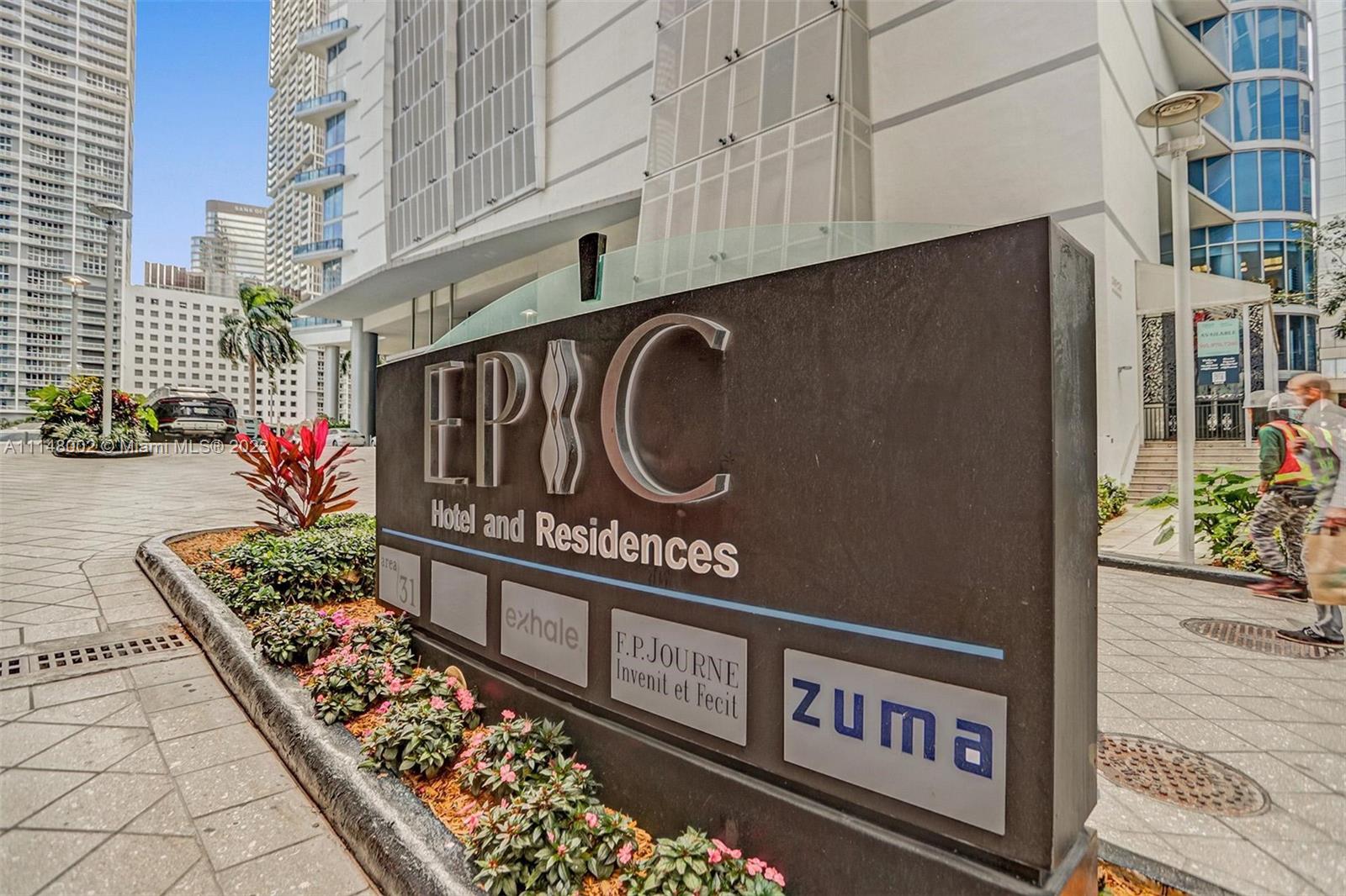 200 Biscayne Blvd Way, Unit 1403 Miami, FL 33131 - Photo 2 of 67 a street sign on a street corner