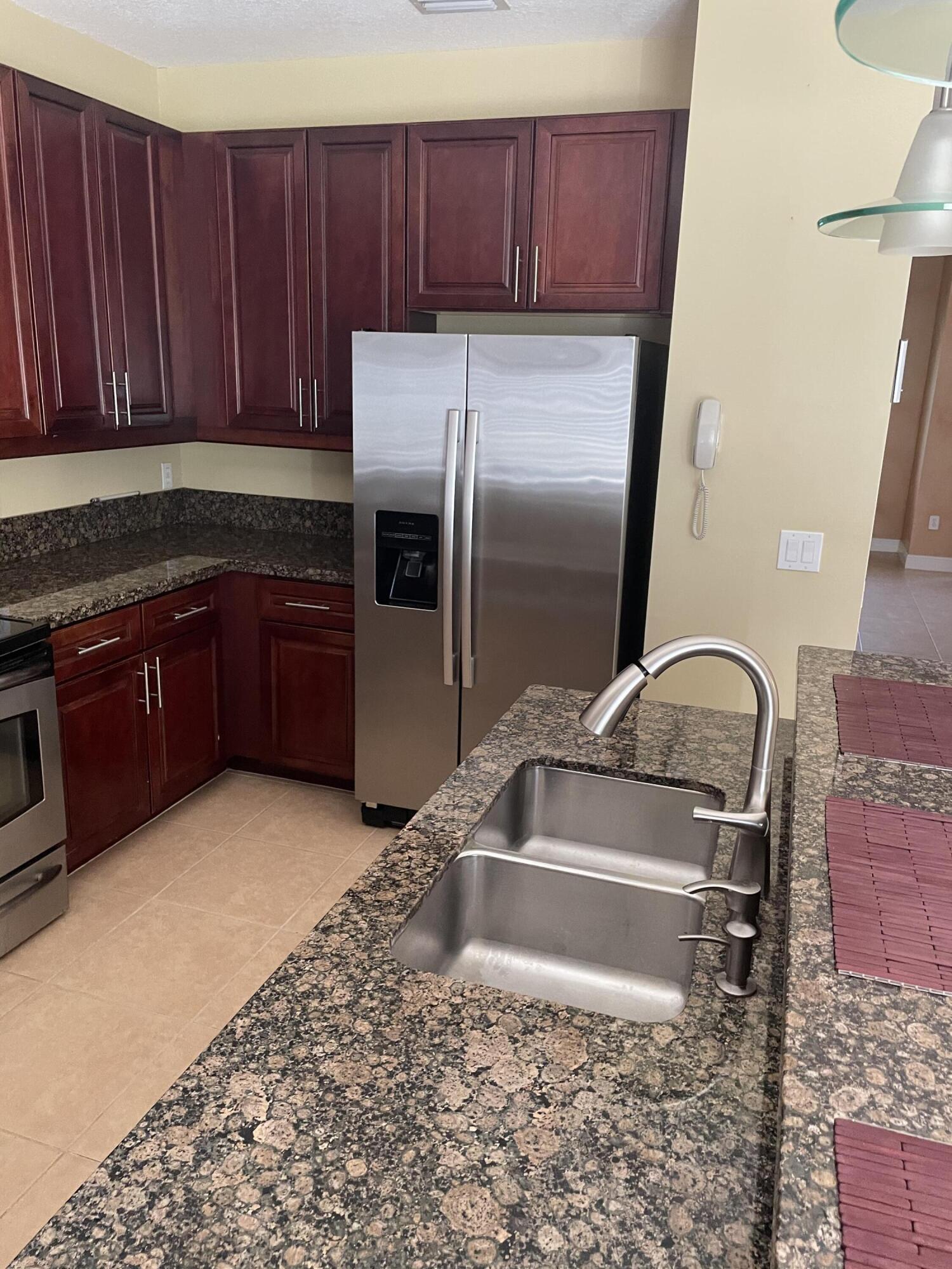 567 Northwest 35th Place Boca Raton, FL 33431 - Photo 22 of 24 00618214-10E9-425C-89D5-FD552A6B34E9