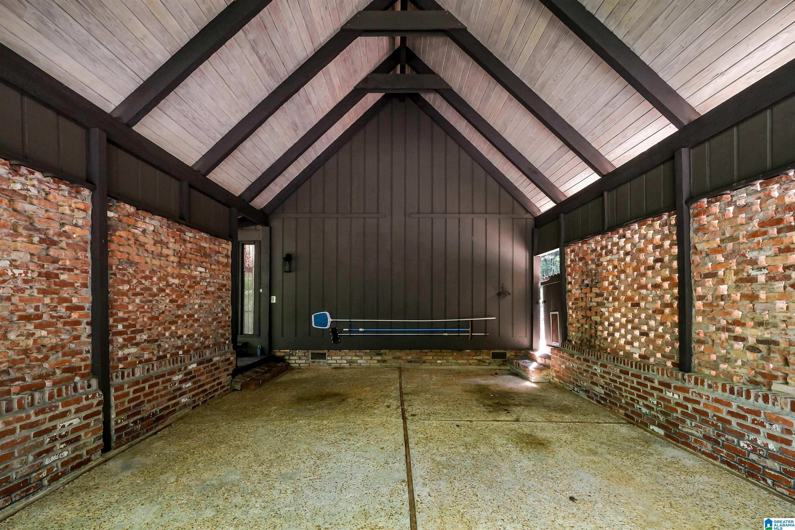 2632 Rillwood Road Birmingham, AL 35243 - Photo 9 of 50 Gallery Image 9