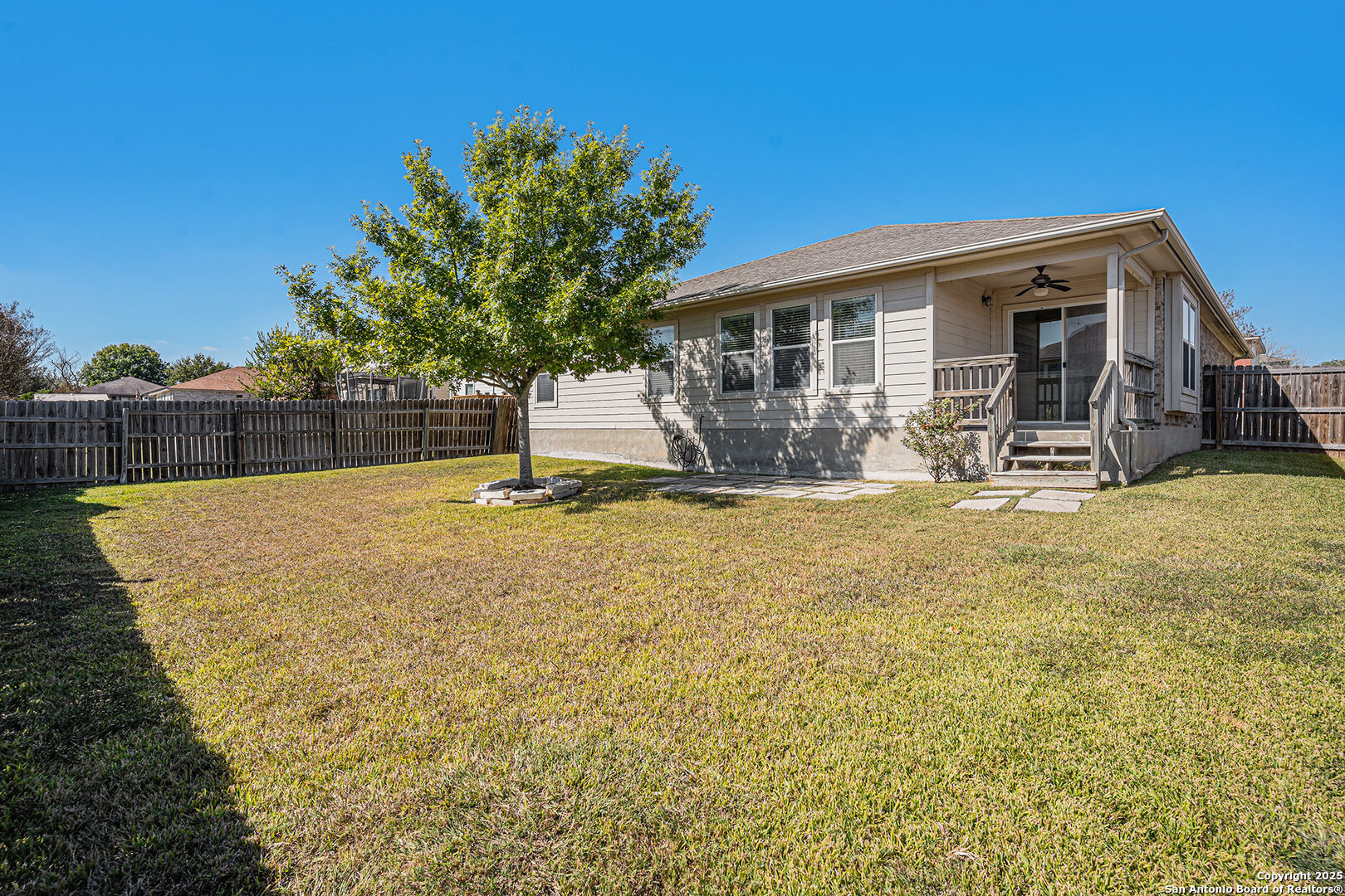 117 Hidden Fawn Cibolo, TX 78108 - Photo 25 of 25 a house view with swimming pool in front of it