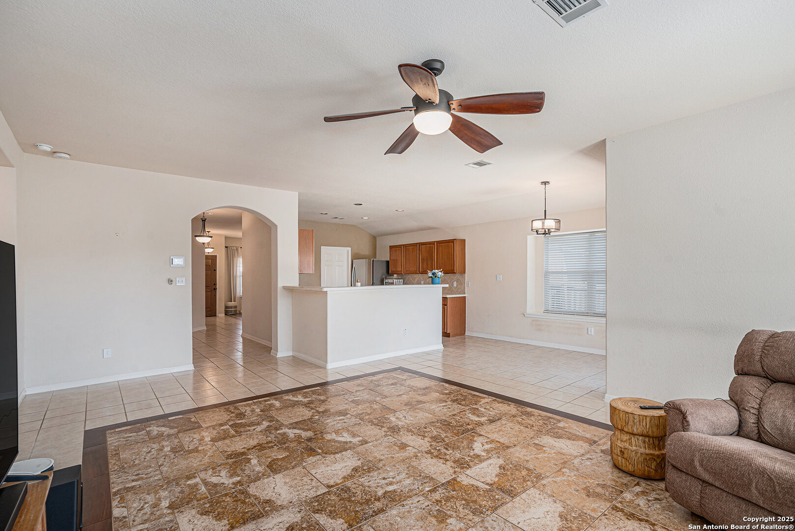 117 Hidden Fawn Cibolo, TX 78108 - Photo 4 of 25 a view of livingroom with furniture and ceiling fan