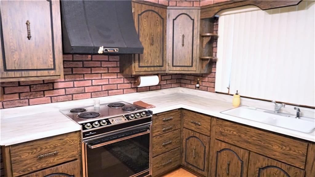 1213 Reissing Road McDonald, PA 15057 - Photo 11 of 25 Gallery Image 11