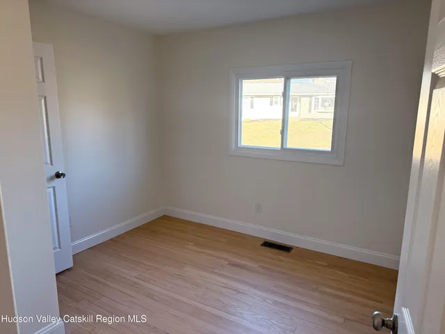 $795,000 | 16 Trinity Place, Rhinebeck, NY 12572