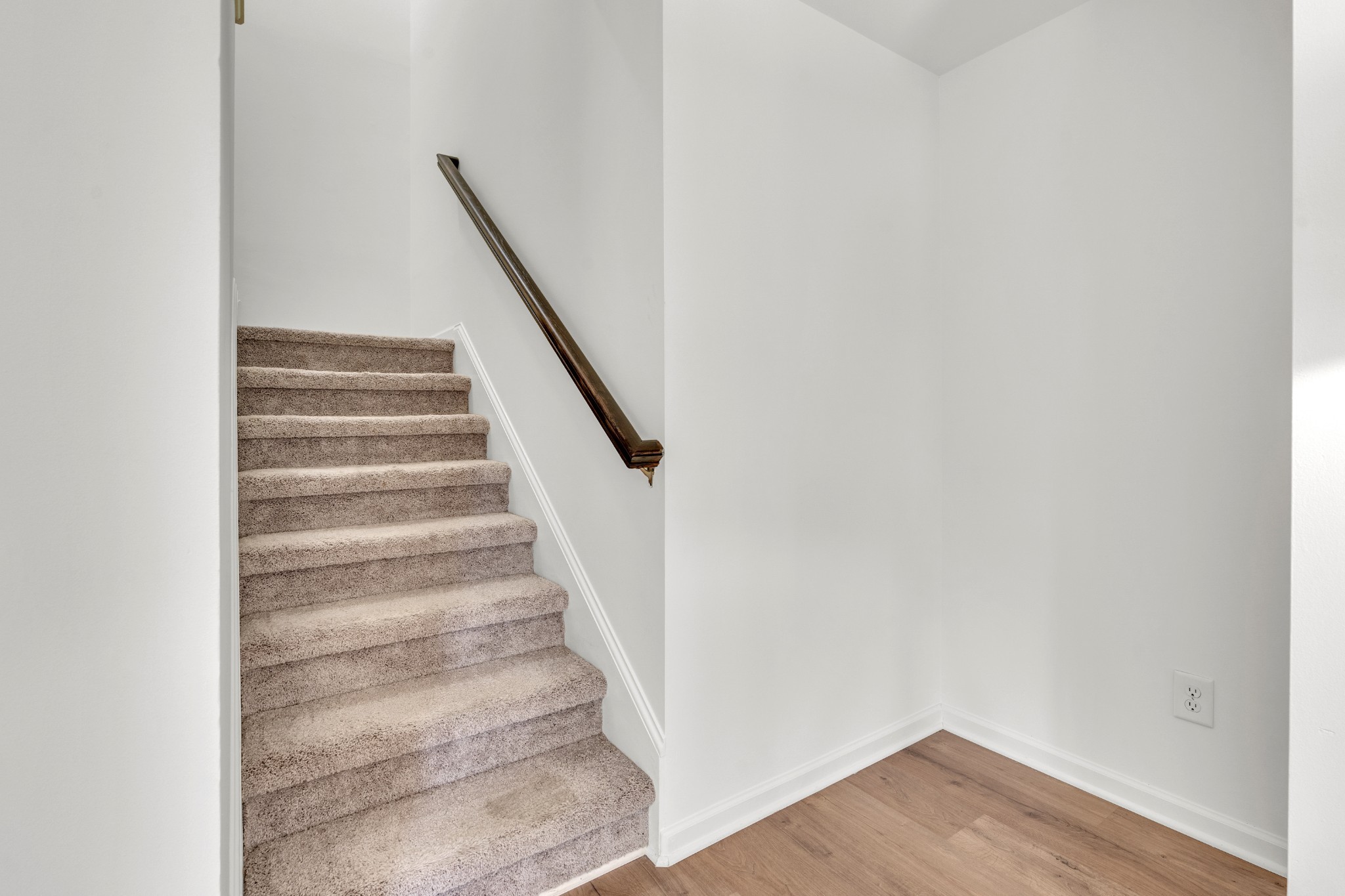 1000 Beverly Lane Spring Hill, TN 37174 - Photo 28 of 54 a view of entryway