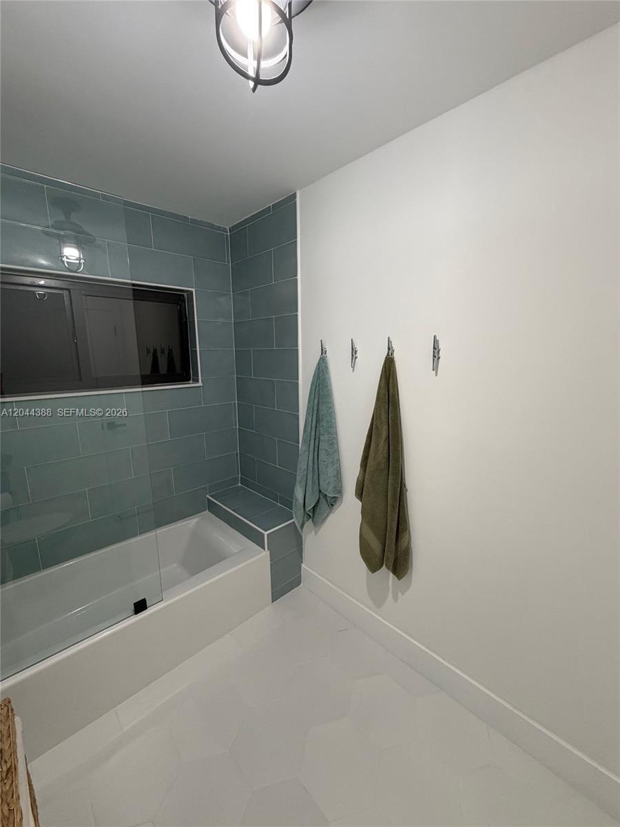 12717 Southwest 66th Terrace Miami, FL 33183 - Photo 33 of 40
