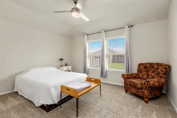 $1,825 | 18644 Swainboro Drive, New Caney, TX 77357