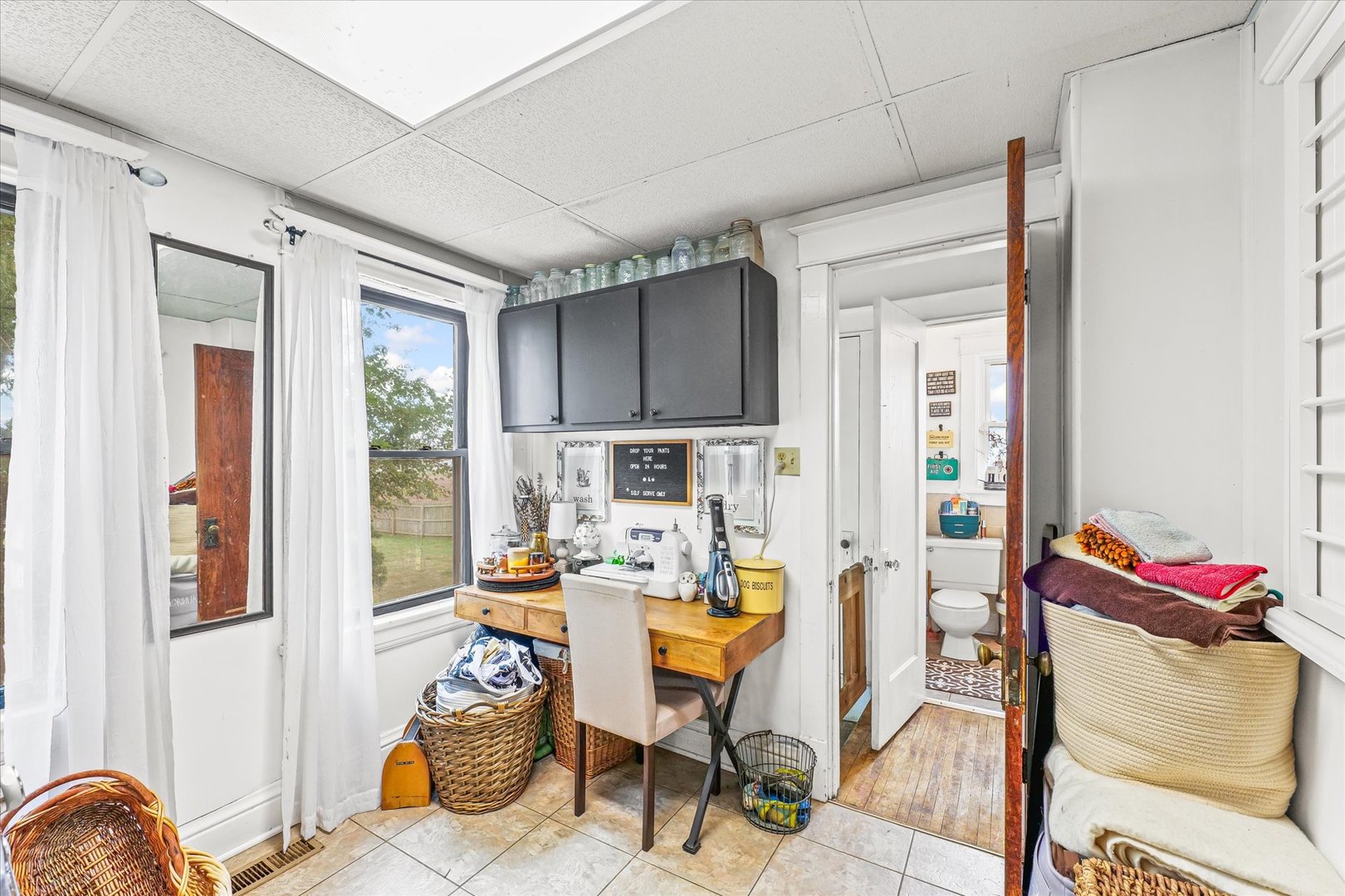 37857 East 100 North Road Bellflower, IL 61724 - Photo 18 of 43 a living room with furniture and a window