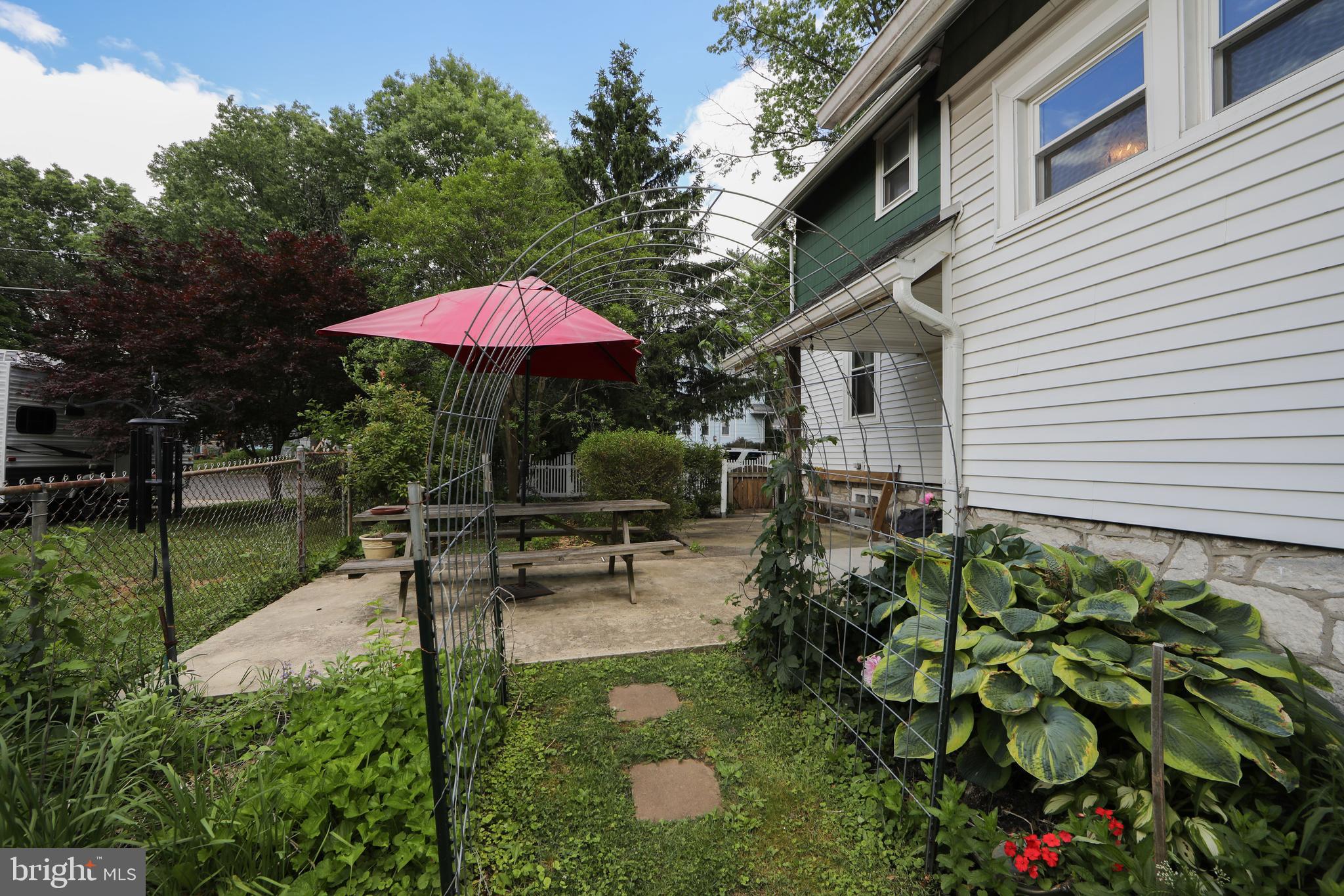 201 Chestnut Street Audubon, NJ 08106 - Photo 10 of 53 Rear view