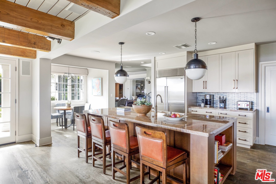 1126 Stradella Road Los Angeles, CA 90077 - Photo 14 of 40