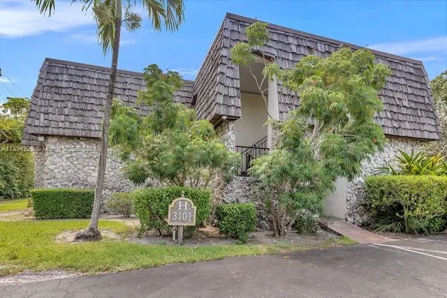 $140,000 | 3101 Oakland Shores Drive, Unit H204, Oakland Park, FL 33309